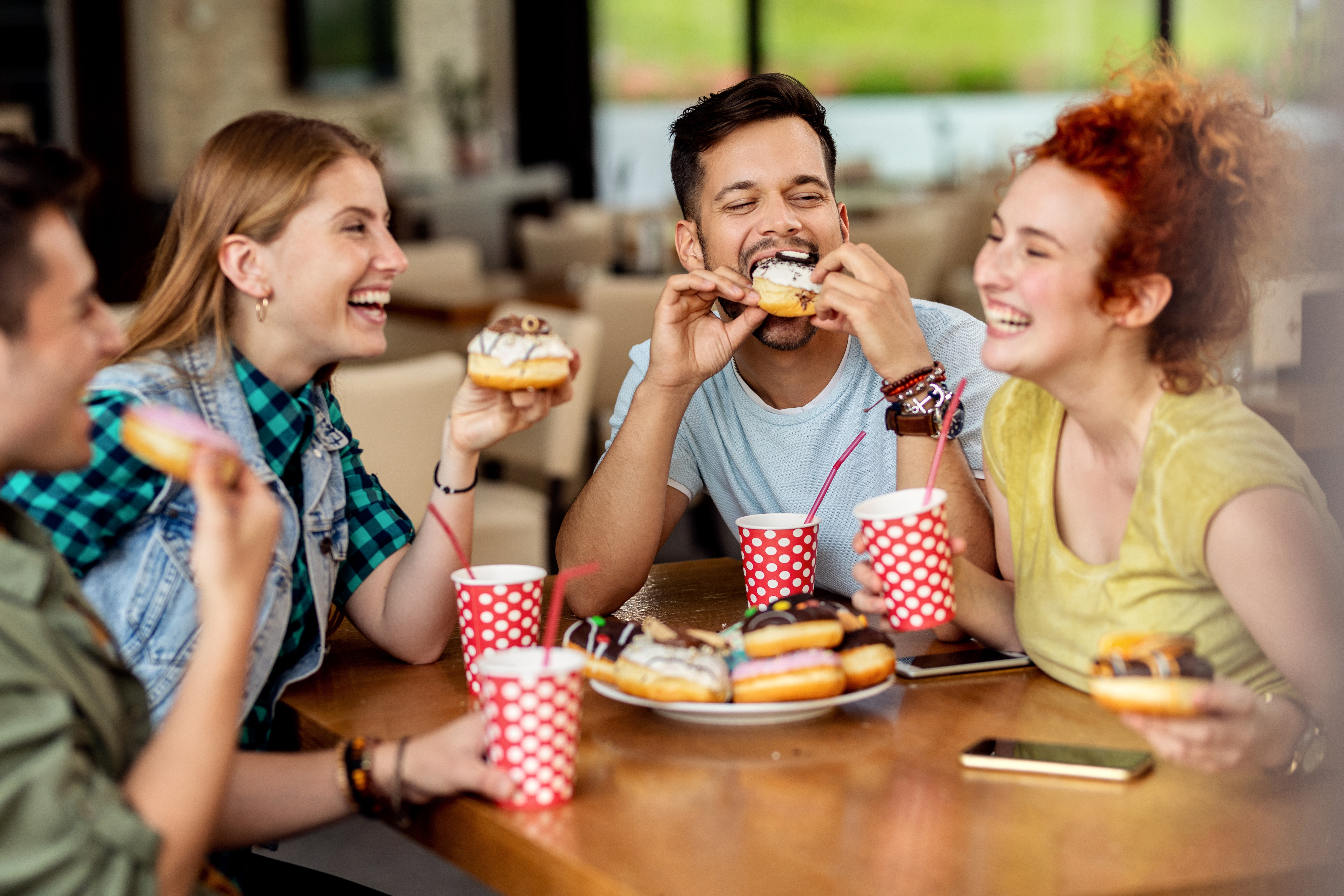 Friends out for burgers.